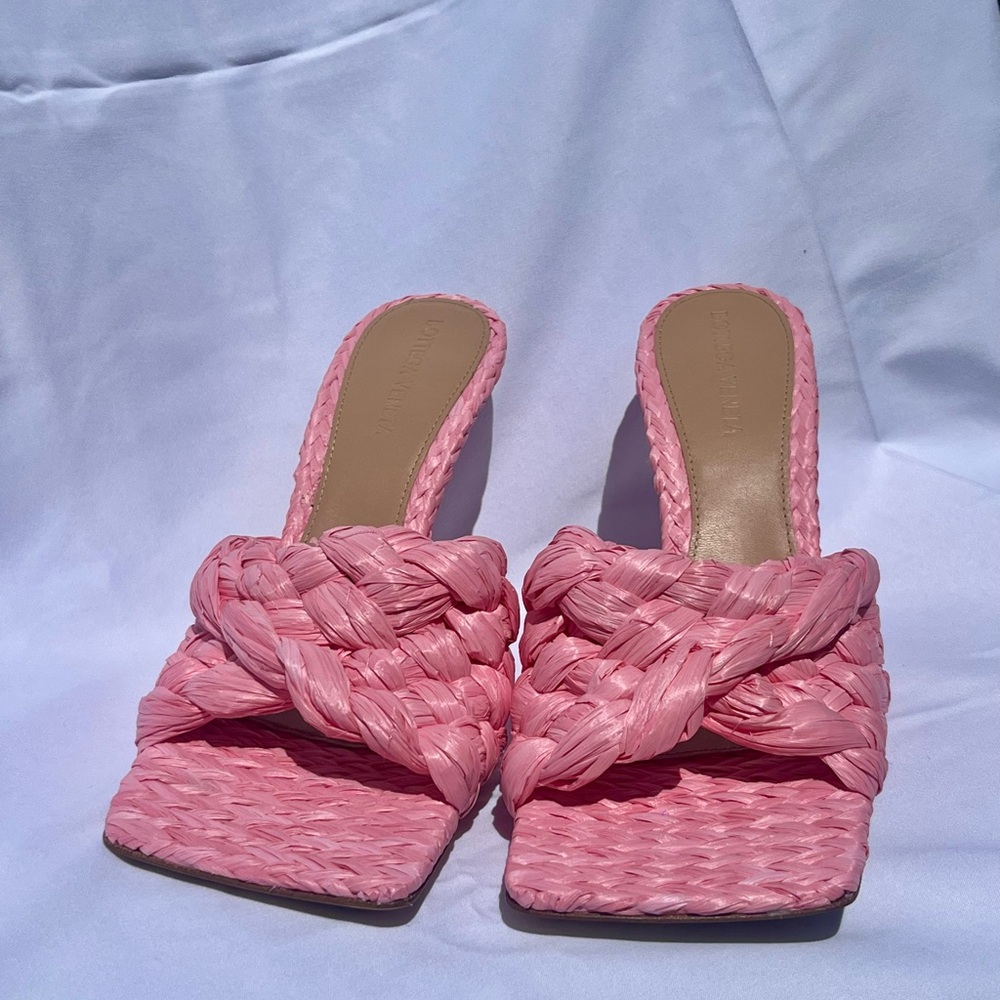 Bottega Veneta Pink Raffia Sandal